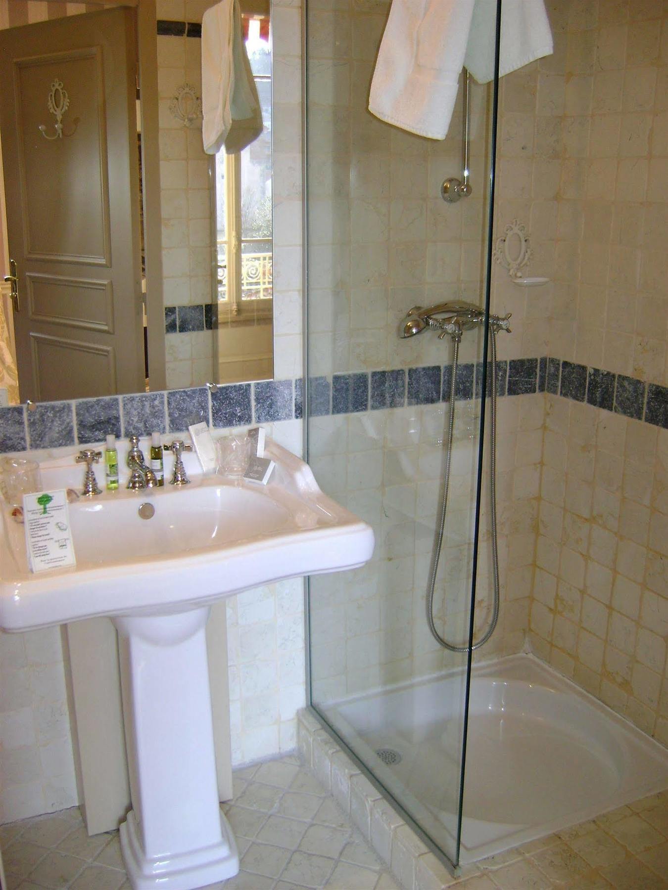 Hotel Helvie - Teritoria Vals-les-Bains Zewnętrze zdjęcie